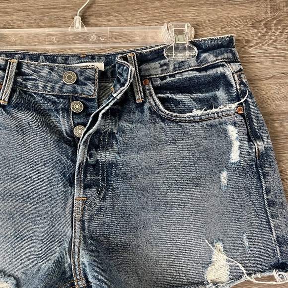 GRLFRND Helena button fly distressed shorts 26 girlfriend - Picture 6 of 11